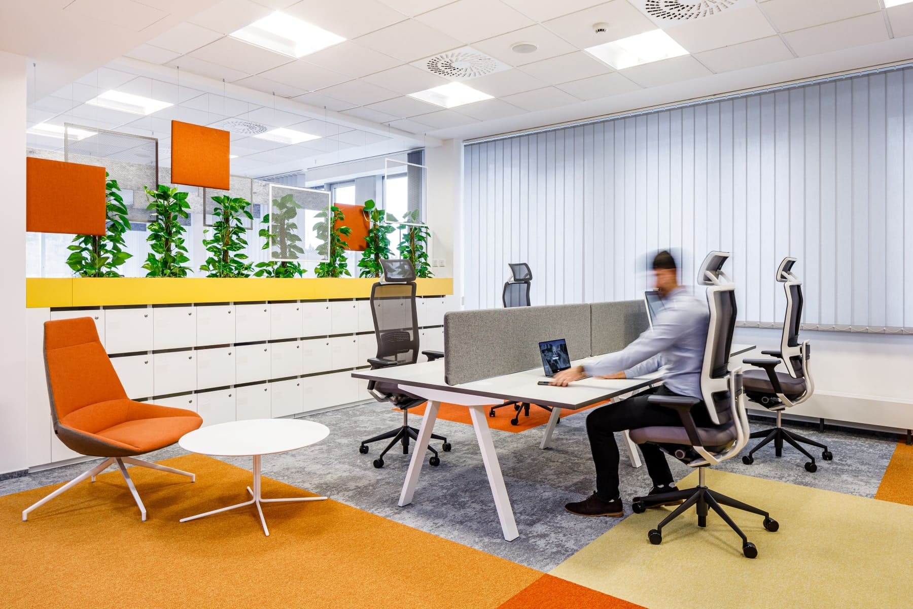 Muebles de oficina para espacios reducidos. ¿Cómo elegirlos?